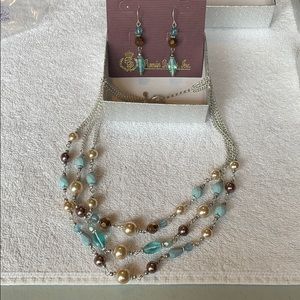 NWT Premier Designs Las Colinas necklace & earring
